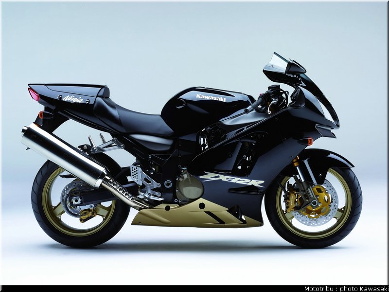 kawasaki_2006_zx12r