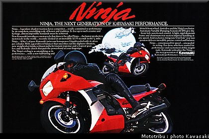 kawasaki_1984_ gpz900r_010.jpg