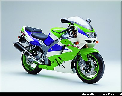 kawasaki_1994_zx9r.jpg