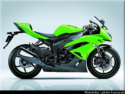kawasaki_2009_zx6r.jpg