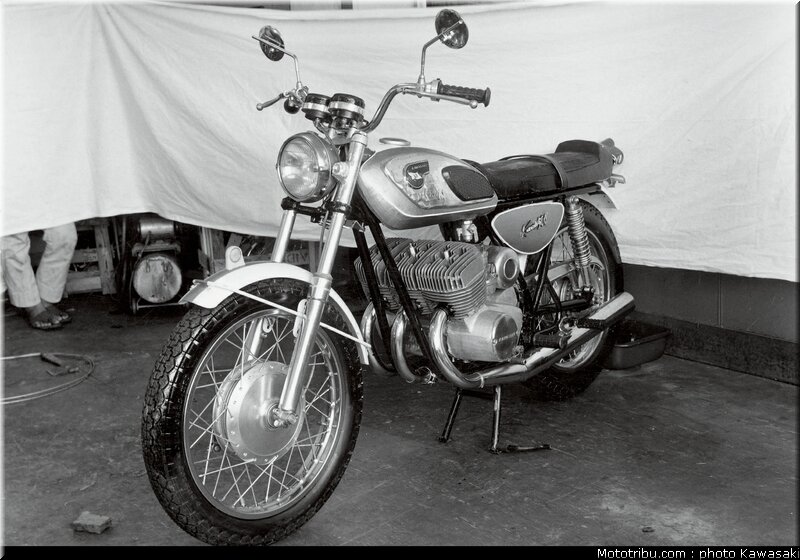 kawasaki_500_h1_1968