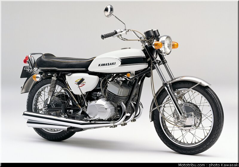 kawasaki_h1_1969_500ss_1