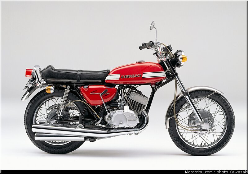 kawasaki_h1_1970_500ss_3