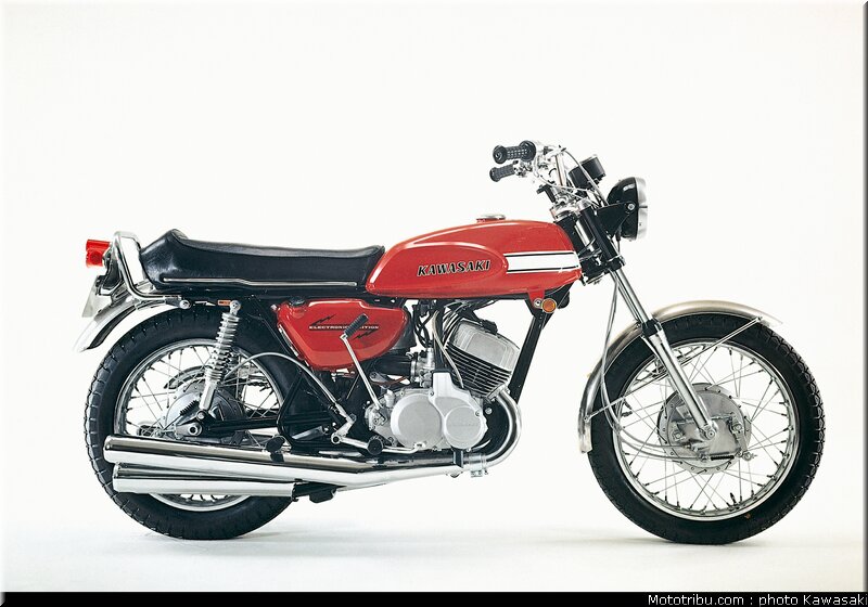 kawasaki_h1_1970_500ss_h1