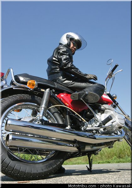 kawasaki_h1_500ss_006
