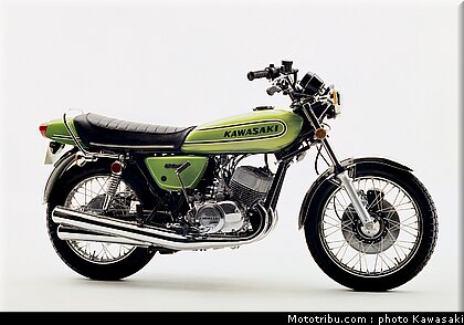 kawasaki_h1_1973_500ss_h1d.jpg