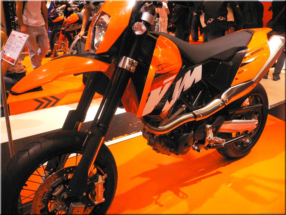 MOTO 