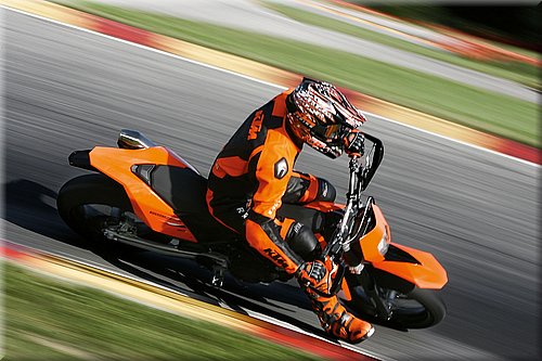 ktm-690smc2008_06.jpg