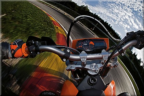 ktm-690smc2008_11.jpg