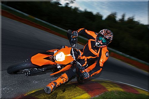 ktm-690smc2008_12.jpg