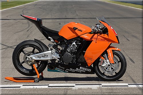 ktm-rc8-superstock2008_05.jpg