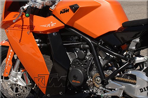 ktm-rc8-superstock2008_10.jpg