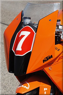 ktm-rc8-superstock2008_22.jpg