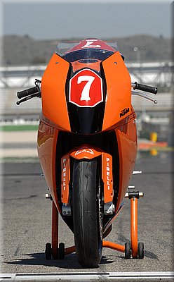 ktm-rc8-superstock2008_23.jpg