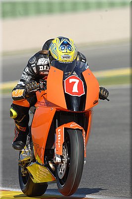 ktm-rc8-superstock2008_37.jpg