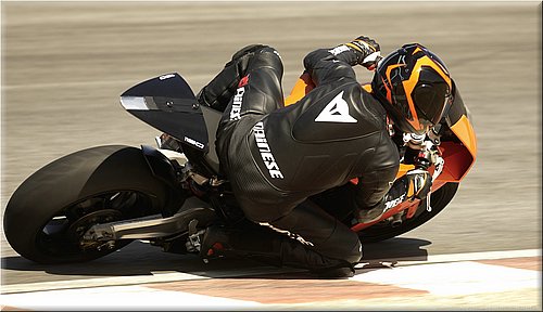 ktm-rc8-2008_08.jpg