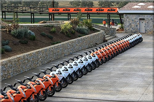 ktm-rc8-2008_27.jpg