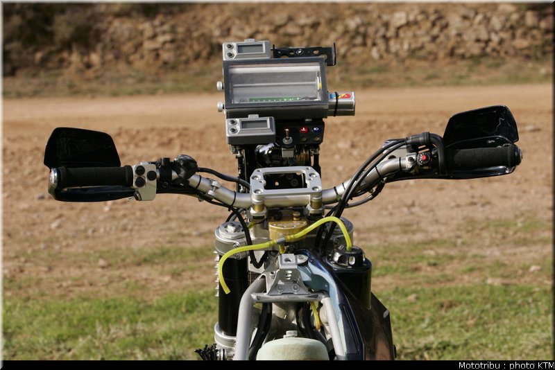 ktm_690rallye_2009_011