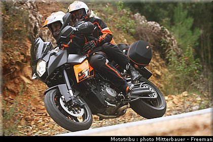ktm_990smt_2009_002.jpg