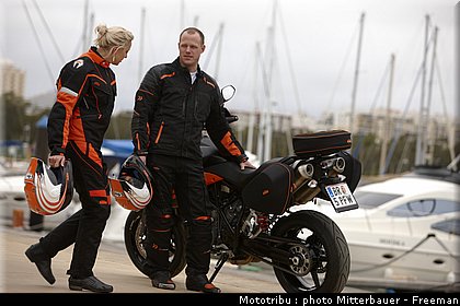 ktm_990smt_2009_014.jpg