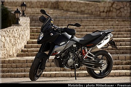 ktm_990smt_2009_020.jpg