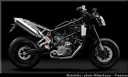 ktm_990smt_2009_030.jpg
