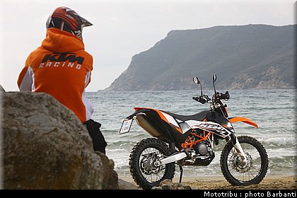 ktm_690_enduro_r_2009_010.jpg