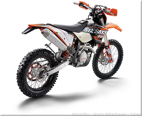 exc-6days-450_4.jpg
