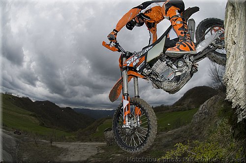 exc-6days-action_03.jpg
