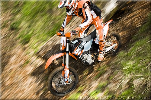 exc-6days-action_17.jpg