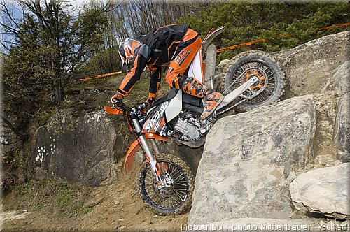 exc-action_10.jpg