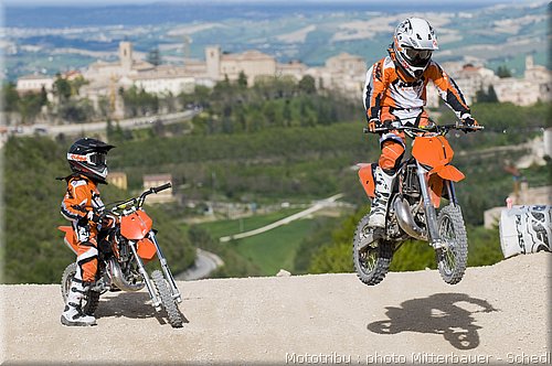 minicycle-action_03.jpg