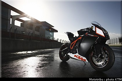 019_ktm_rc8_2009.jpg