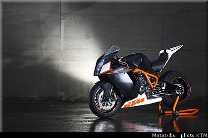 020_ktm_rc8_2009.jpg