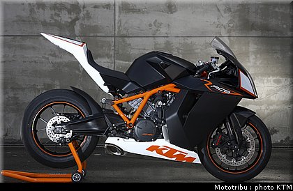 023_ktm_rc8_2009.jpg