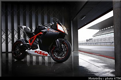 028_ktm_rc8_2009.jpg