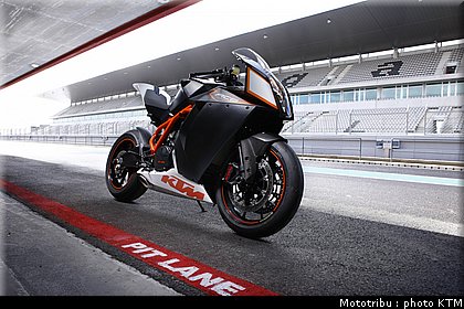 030_ktm_rc8_2009.jpg