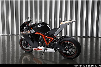 032_ktm_rc8_2009.jpg