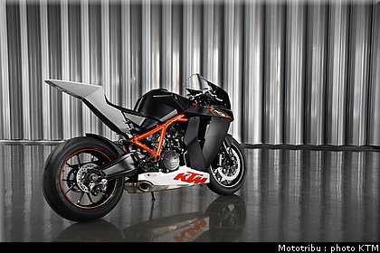 033_ktm_rc8_2009.jpg