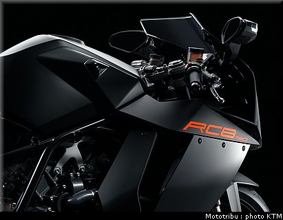 041_ktm_rc8_2009.jpg