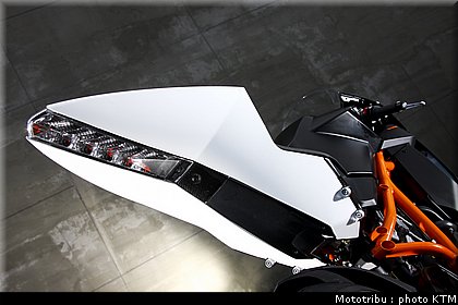 047_ktm_rc8_2009.jpg