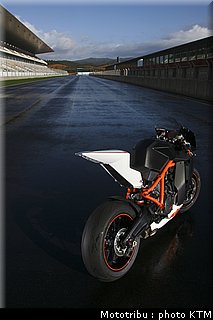 050_ktm_rc8_2009.jpg