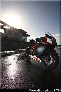 051_ktm_rc8_2009.jpg