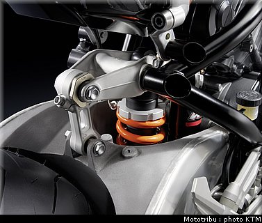 069_ktm_rc8_2009.jpg