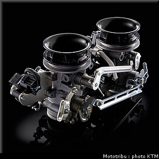 070_ktm_rc8_2009.jpg