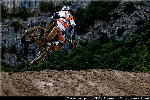 ktm_images_005.jpg
