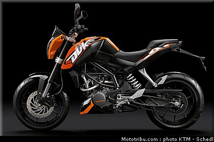 ktm_125_duke_2011_001.jpg