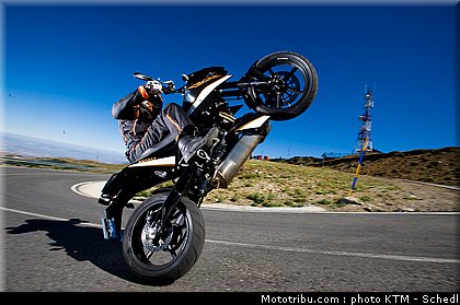 ktm_690_duke_2011_005.jpg