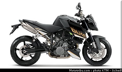 ktm_990_superduke_2011_019.jpg