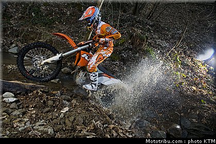 ktm_250exc_enduro_2011_010.jpg
